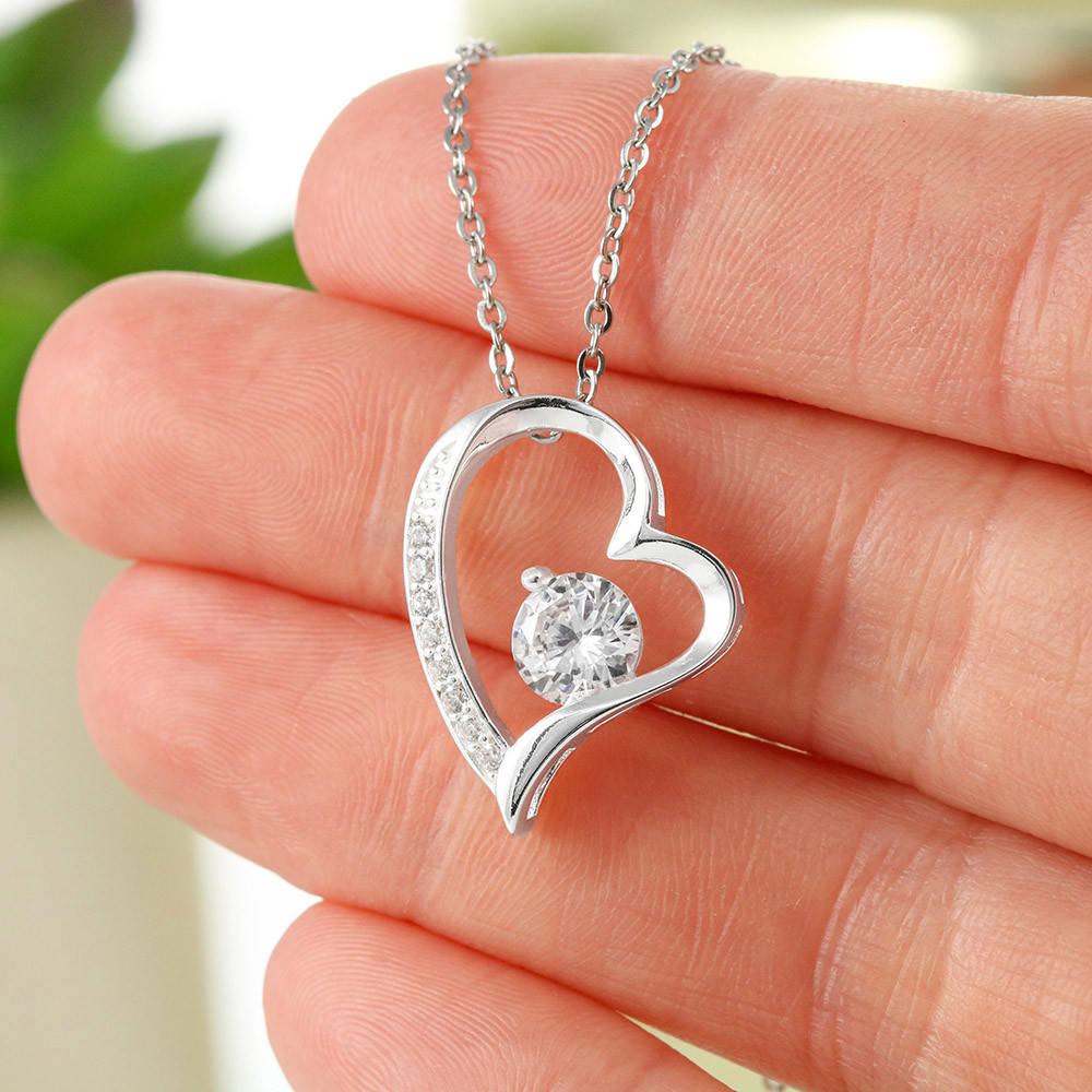 Unlock My Heart - Forever Love Necklace