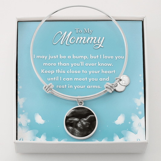 To My Mommy - Personalized Circle Bangle